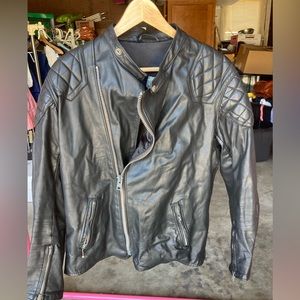 Highwayman made in England cafe racer padded